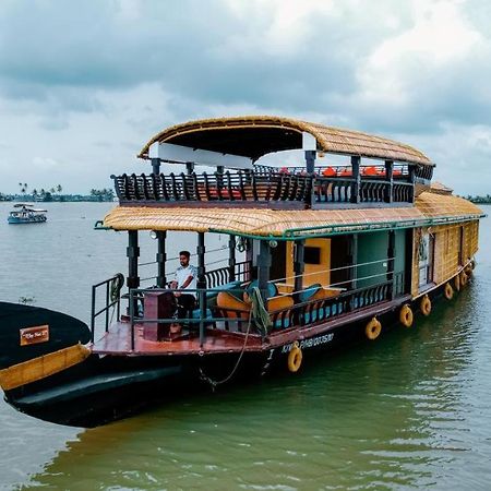 Why Not Houseboat Hotel Alappuzha Ngoại thất bức ảnh