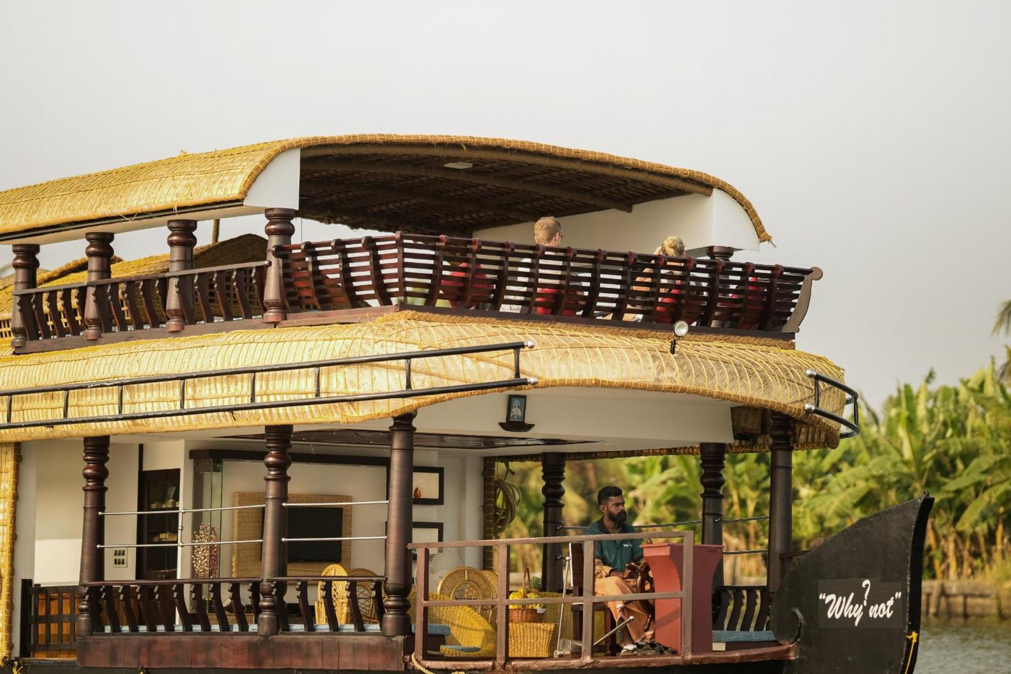 Why Not Houseboat Hotel Alappuzha Ngoại thất bức ảnh
