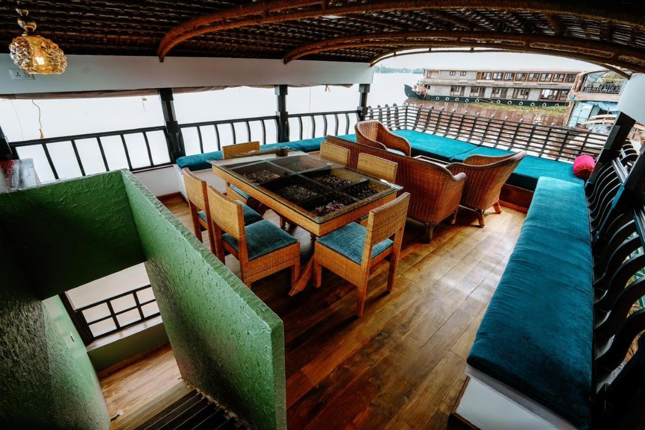 Why Not Houseboat Hotel Alappuzha Ngoại thất bức ảnh
